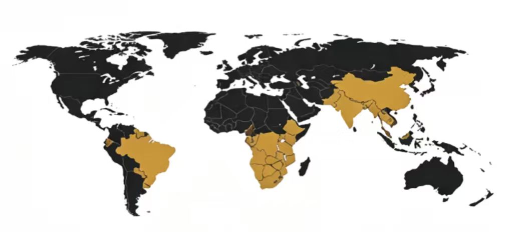 World map showing global export distribution of engine lubricant oil to Southeast Asia, Africa and South America